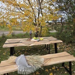 Baumkante Tisch Eiche