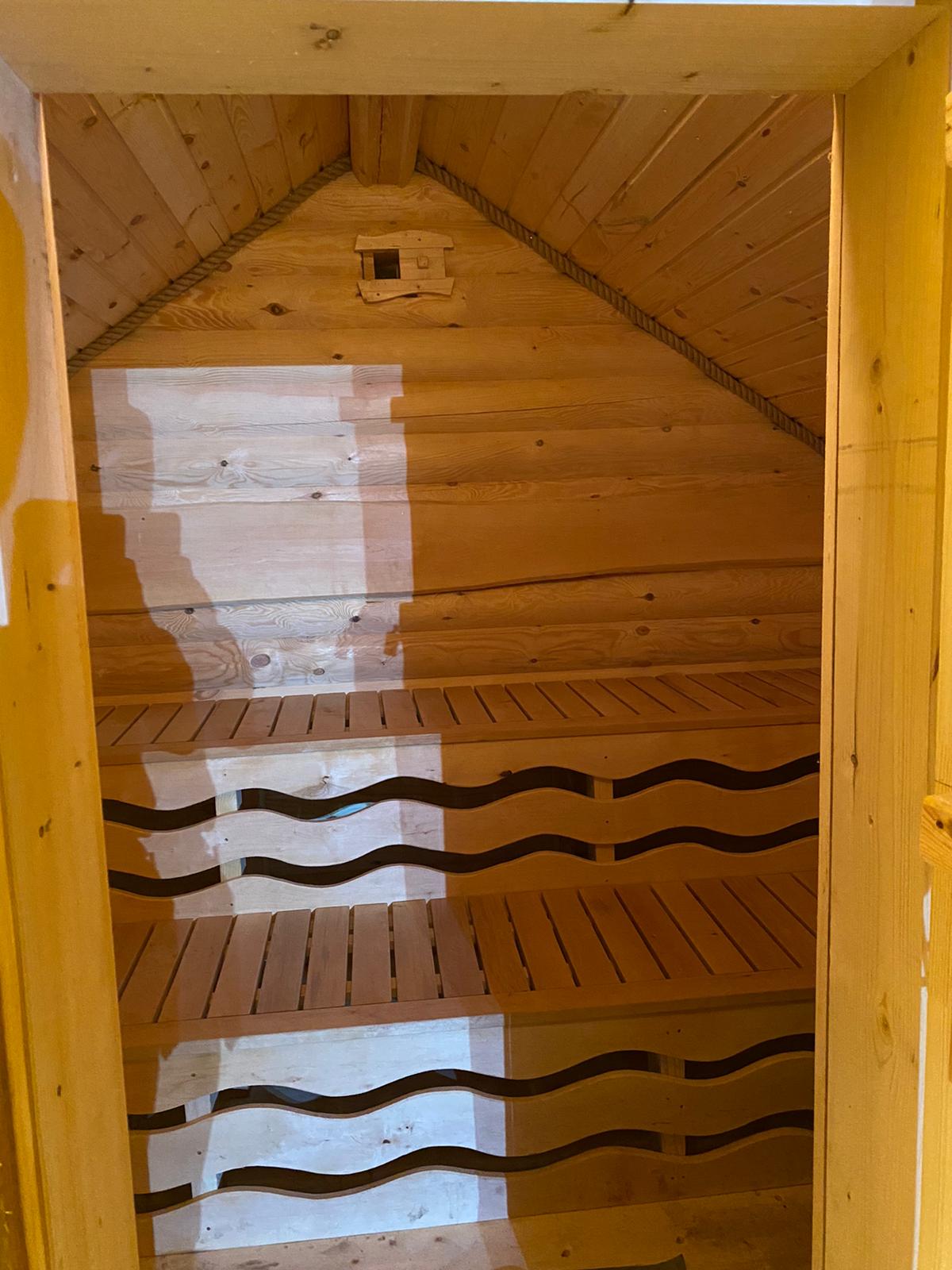 Finnische Sauna - Blockhaussauna Rundstamm-Bauweise