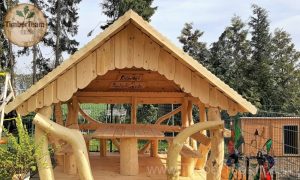 Gartenlaube Holzpavillon 3x3m mit Sitzgarnitur und Tisch