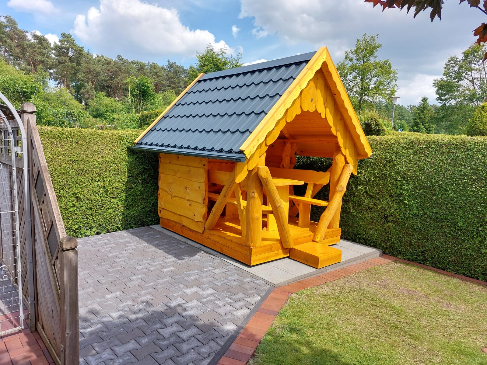 TimberTeam wooden pavilion