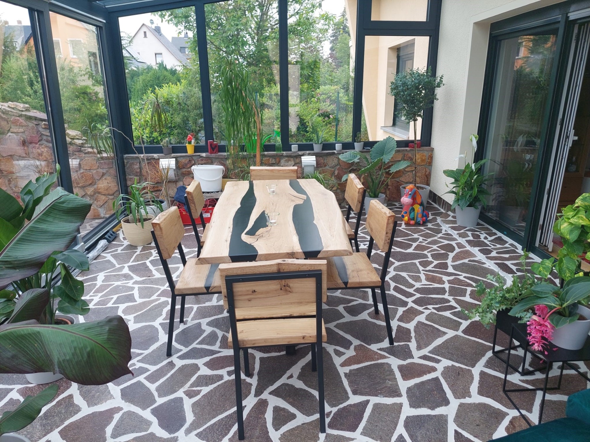 Massivholz Tisch Variante mit Stühlen