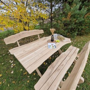 Outdoor Essgruppe mit Bank – stabile Sitzgruppe für den Außenbereich